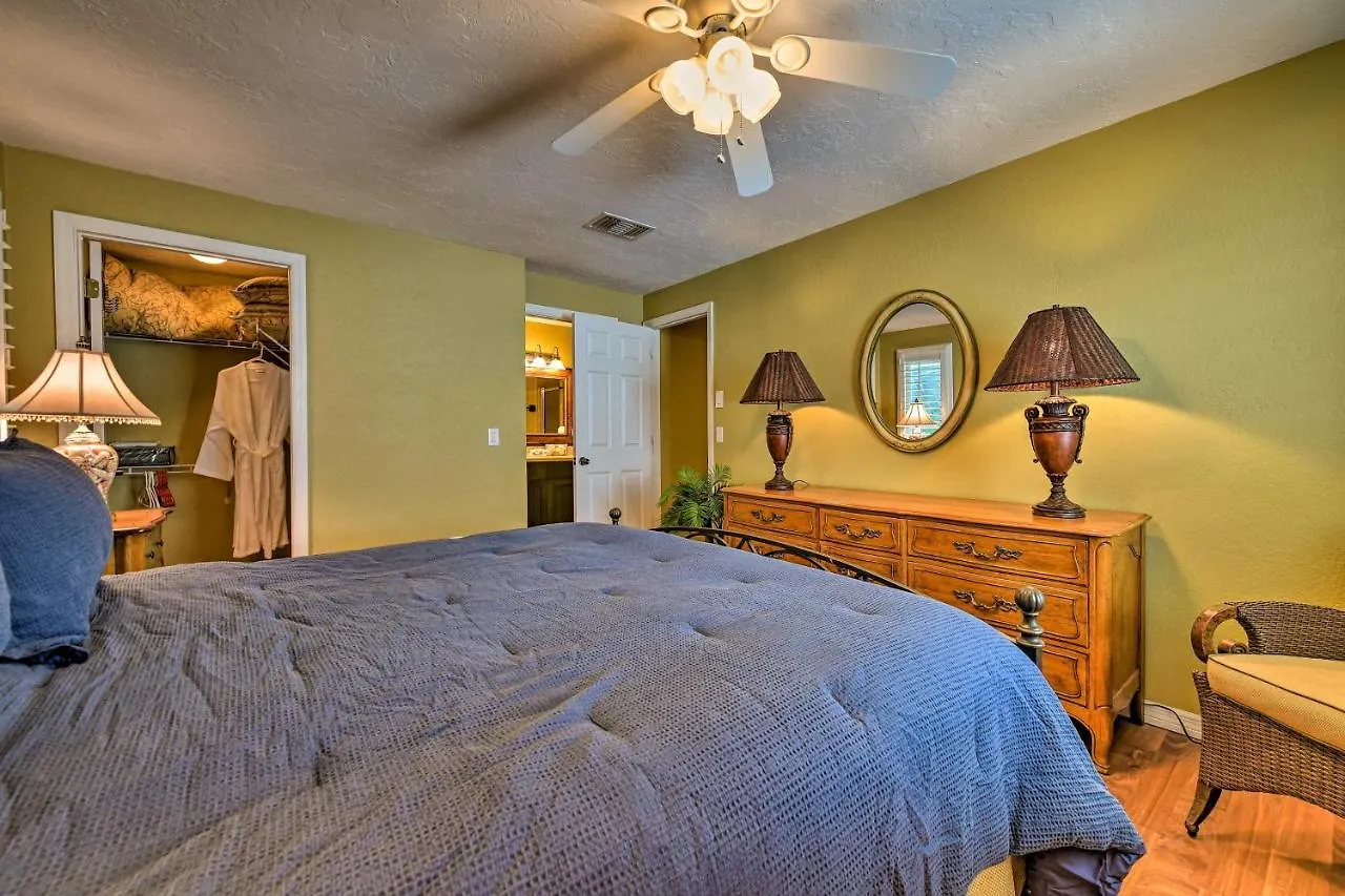 Bright Coastal Walk To Lido Key Beach! Appartamento Sarasota