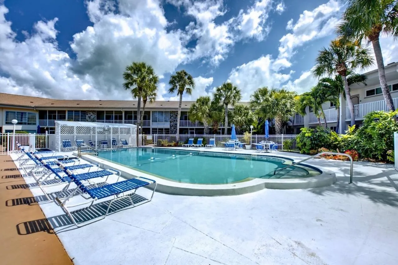 Kingston Arms 1st Floor Right * Sarasota