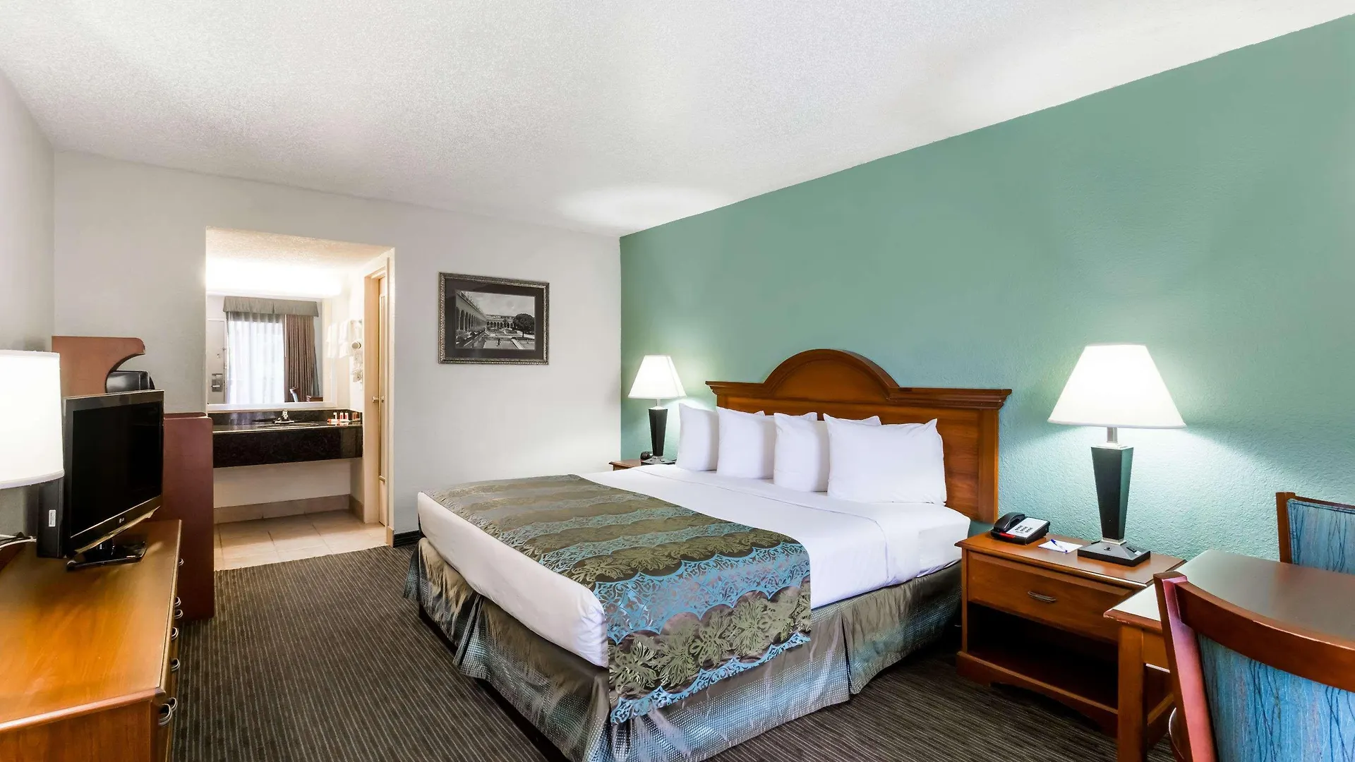 Hotel Baymont By Wyndham Sarasota
