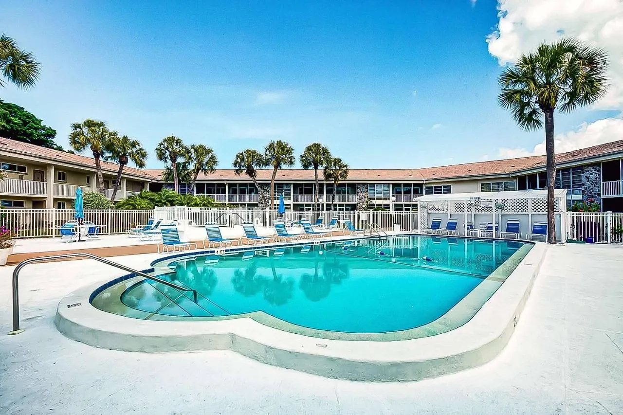 Kingston Arms On Lido Key, 1br * Sarasota