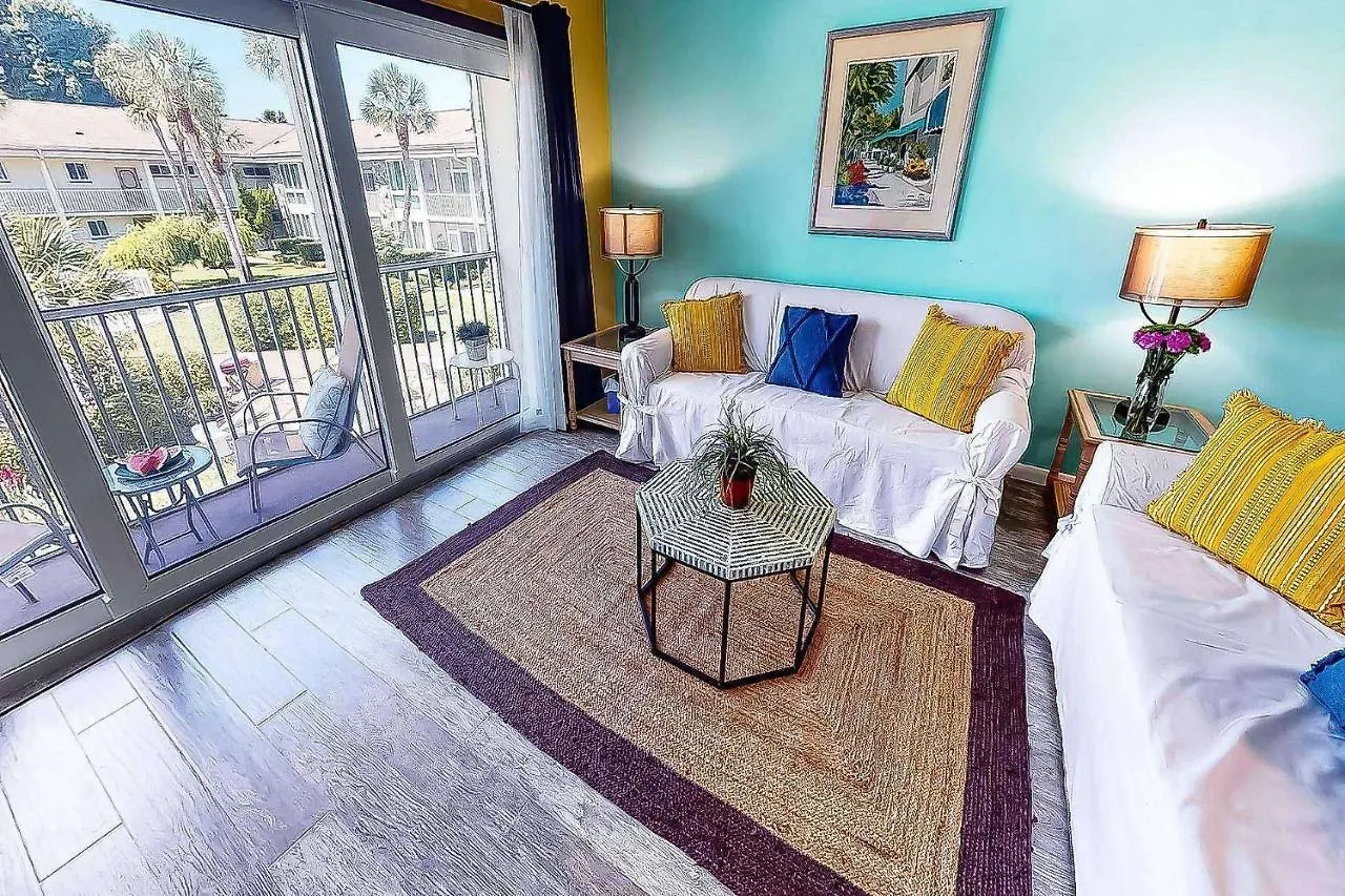 Kingston Arms On Lido Key, 1br Holiday home *