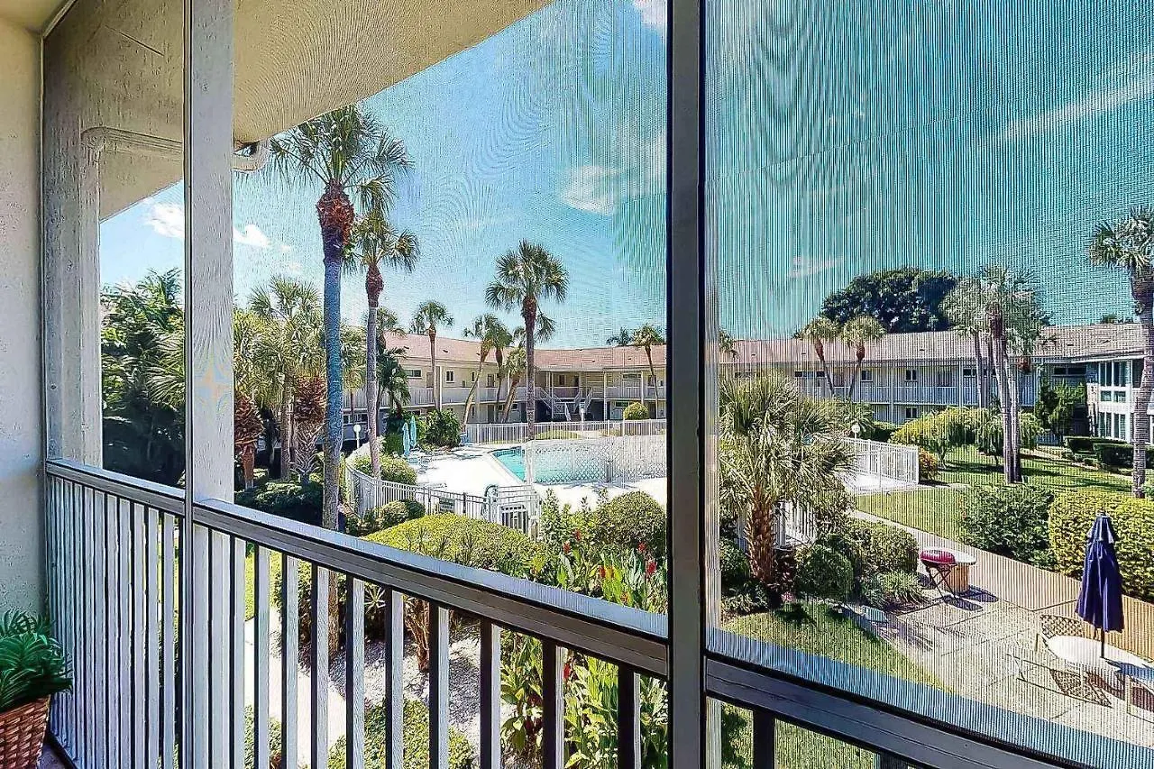 Kingston Arms On Lido Key, 1br Sarasota