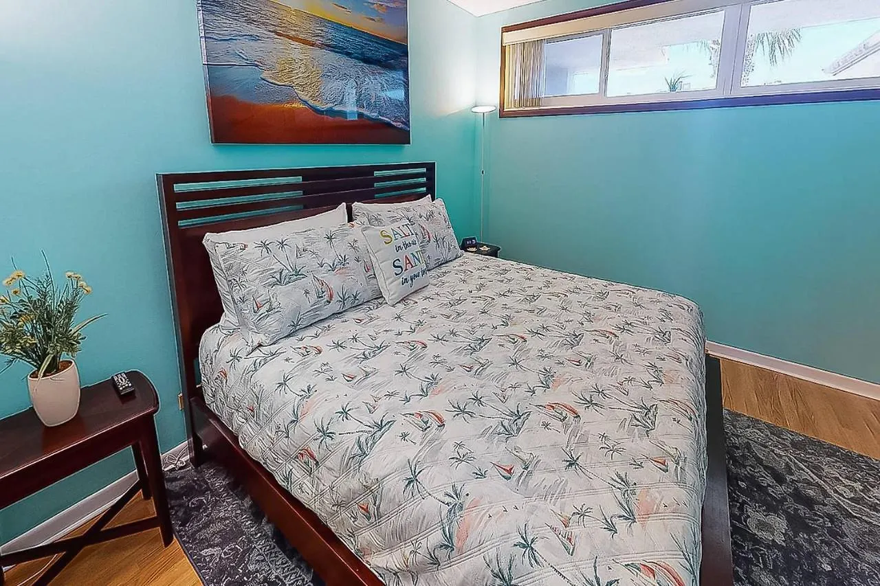 Kingston Arms On Lido Key, 1br Holiday home *