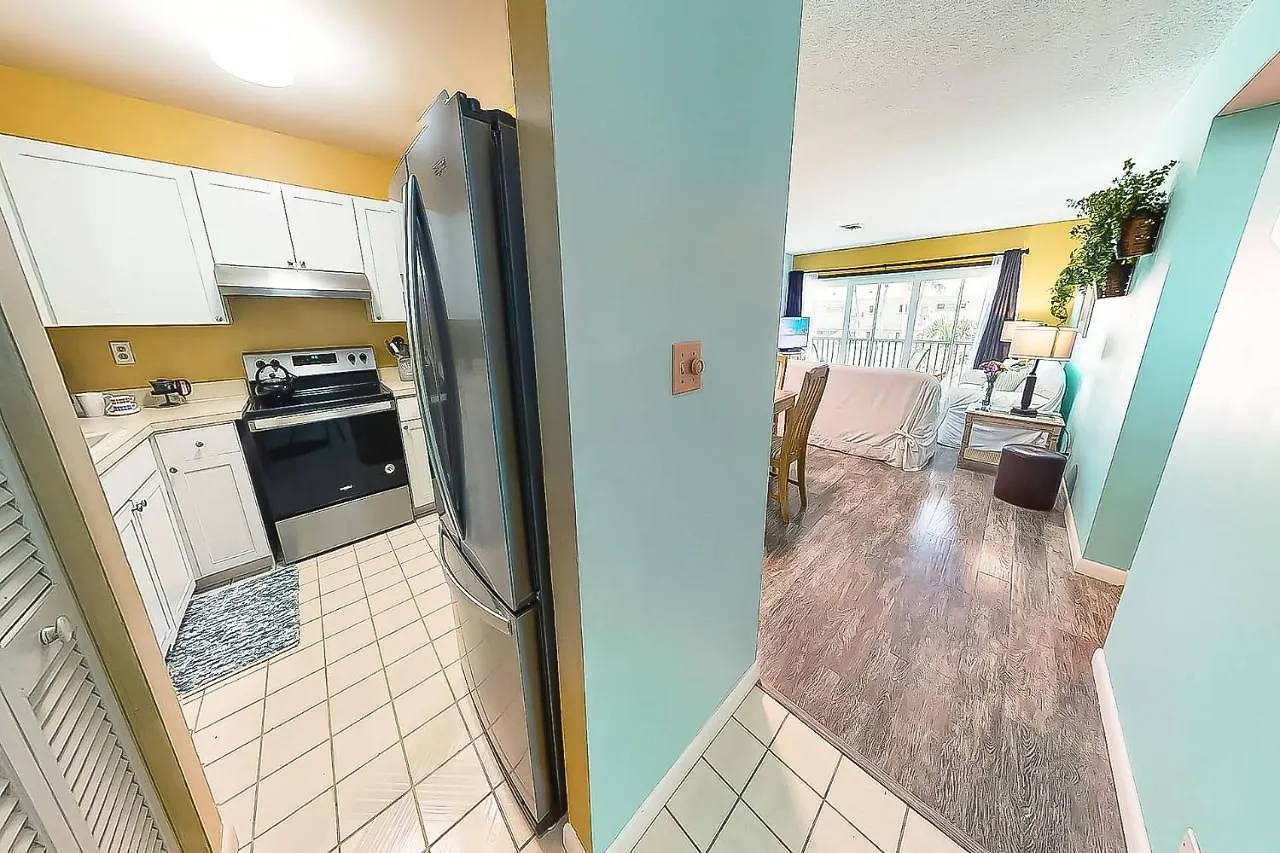 Kingston Arms On Lido Key, 1br *