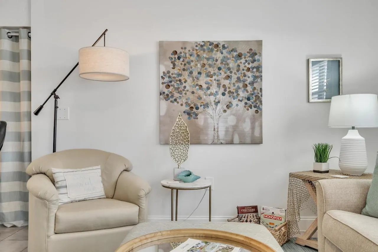 2bed 1bath Minutes To Downtown, Beaches, Restaurants, Theaters And Sarasota