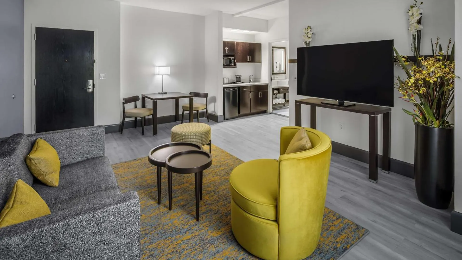 Hotel Doubletree By Hilton Bradenton Airport 4*