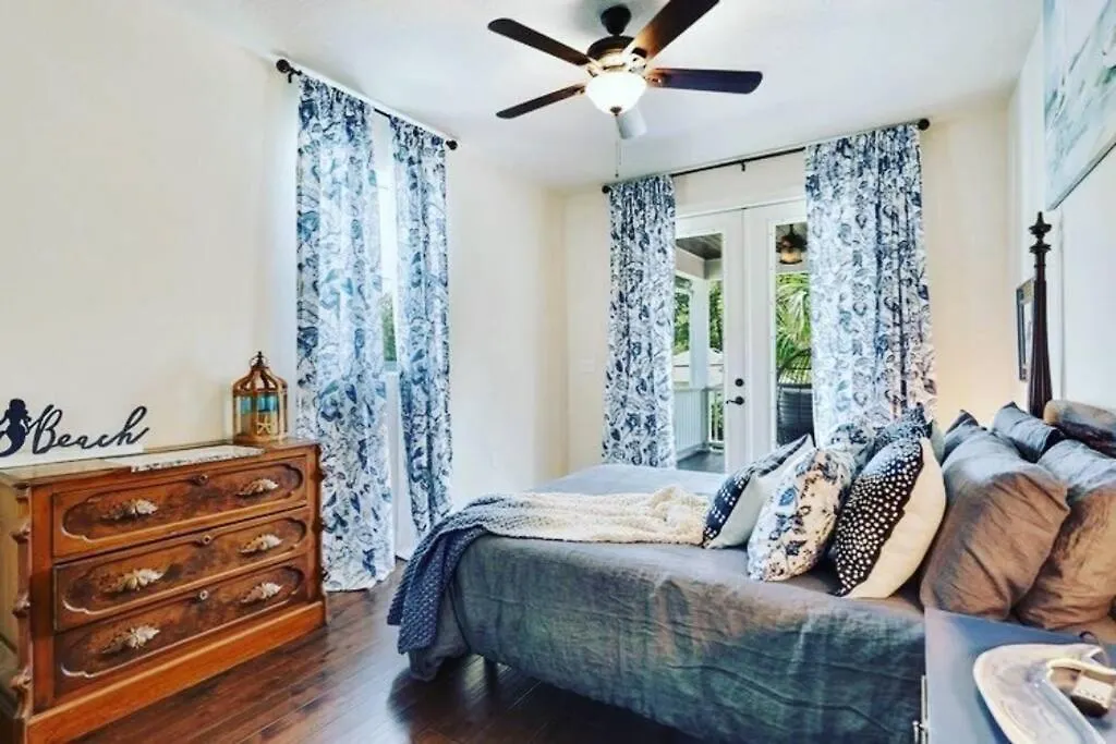 Downtown Pet-friendly @ The Park Home-635 בית נופש