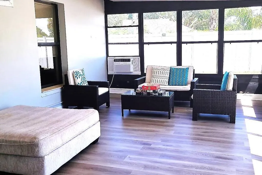 Hidden Gem In Sarasota, Utc Mall, Nathan Benderson Park, Siesta Key Holiday home