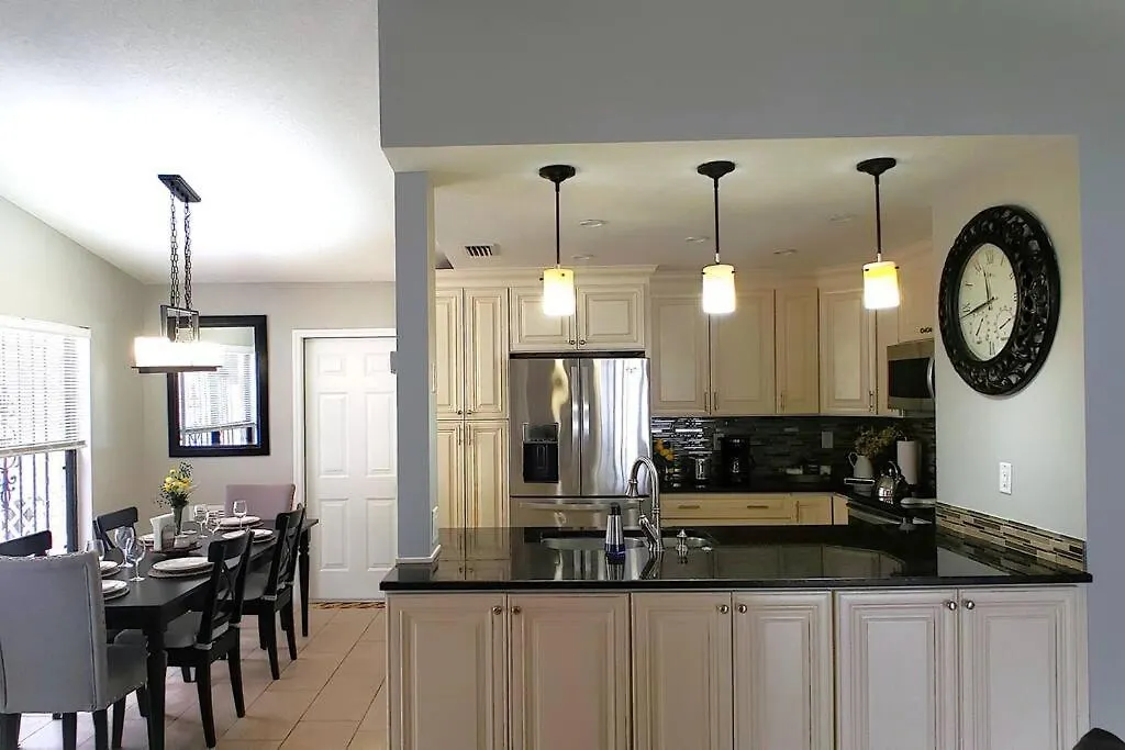 Holiday home Hidden Gem In Sarasota, Utc Mall, Nathan Benderson Park, Siesta Key *