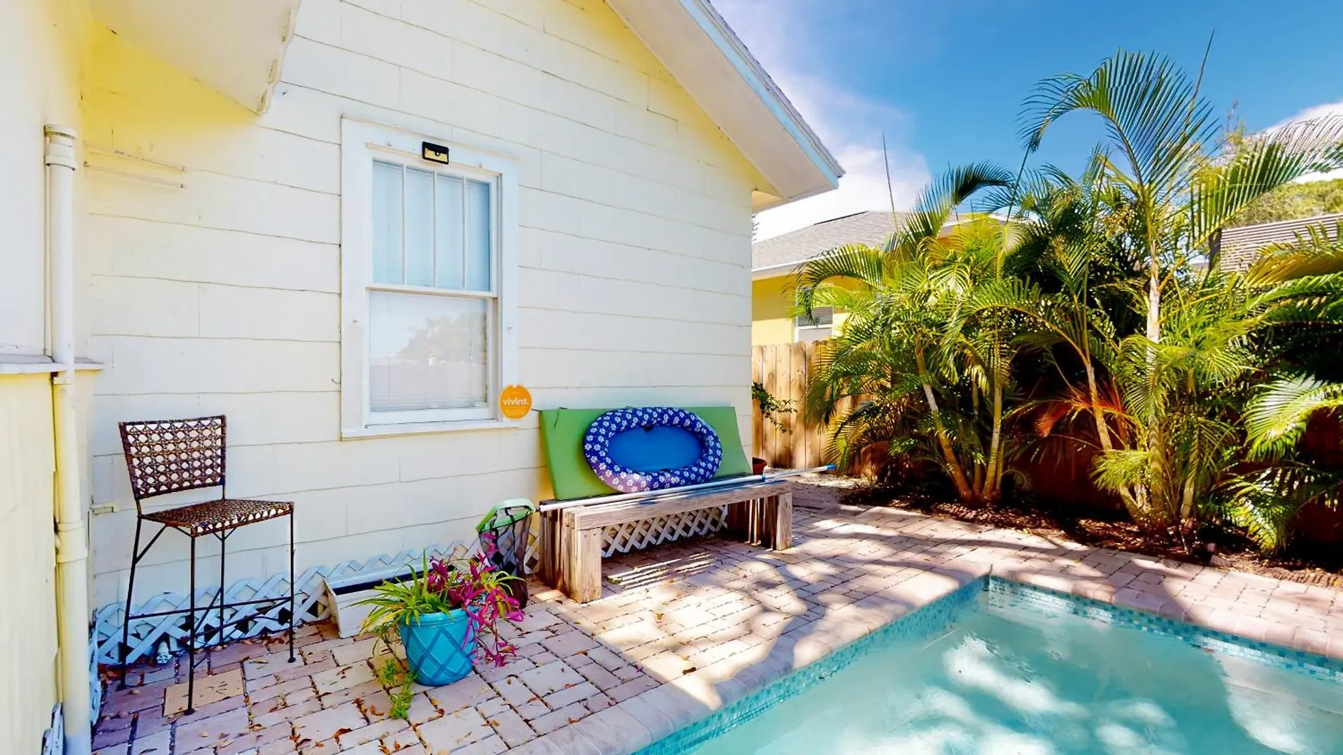 Holiday home Gillespie Park Pool