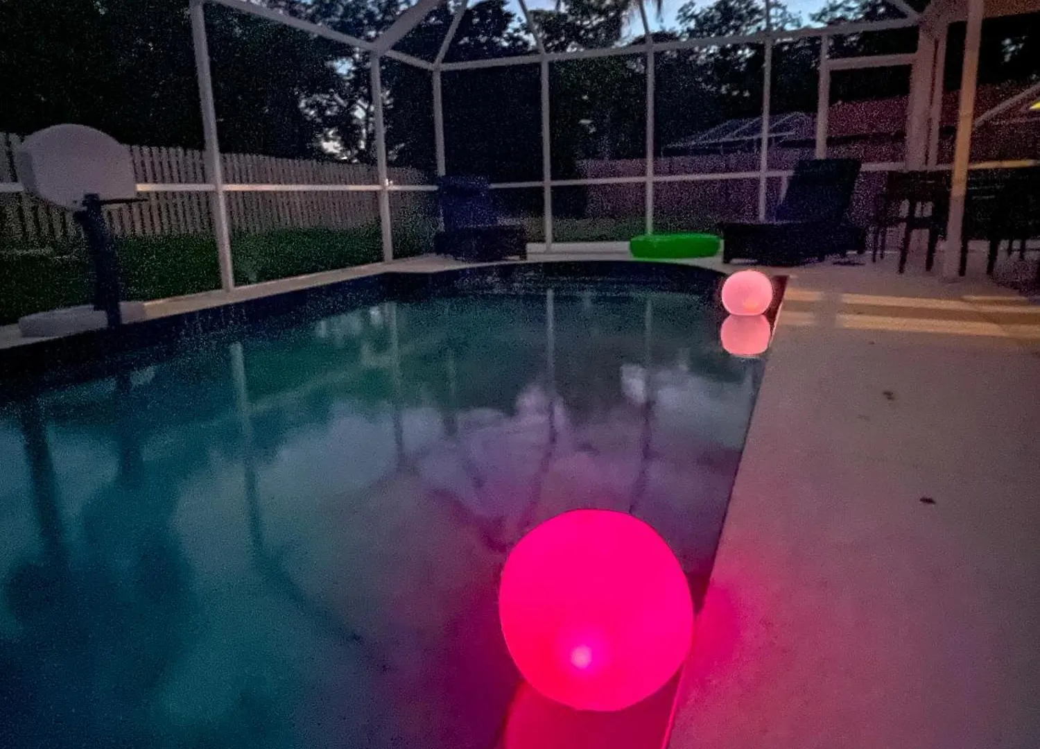 Sunny Days-family Friendly Private Heated Pool Holiday home Sarasota