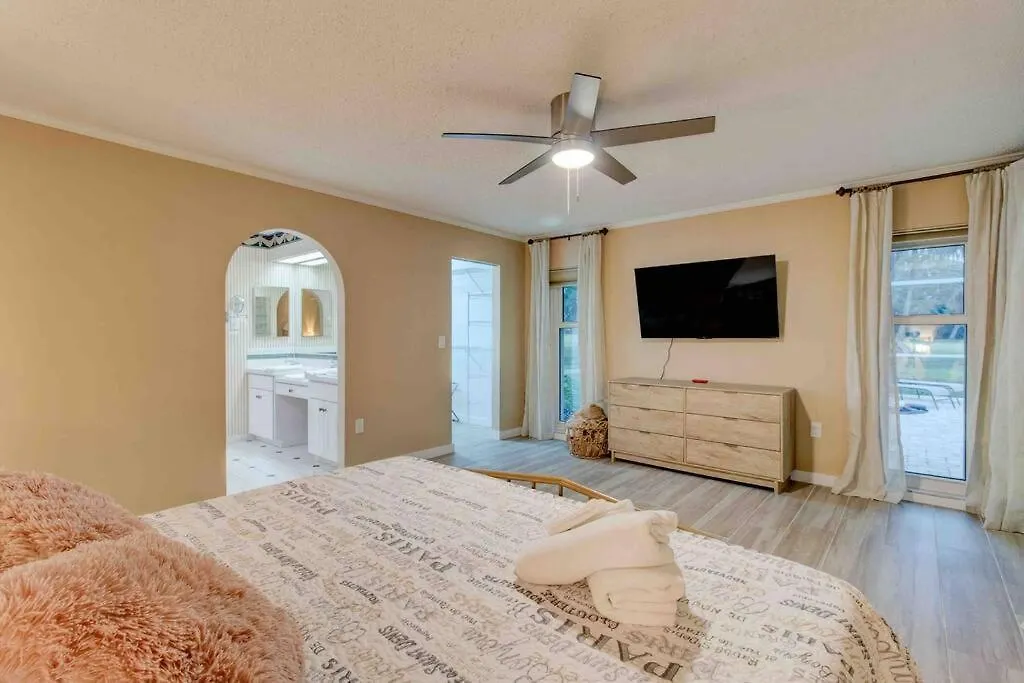 The Palms House Retreat Holiday home Sarasota