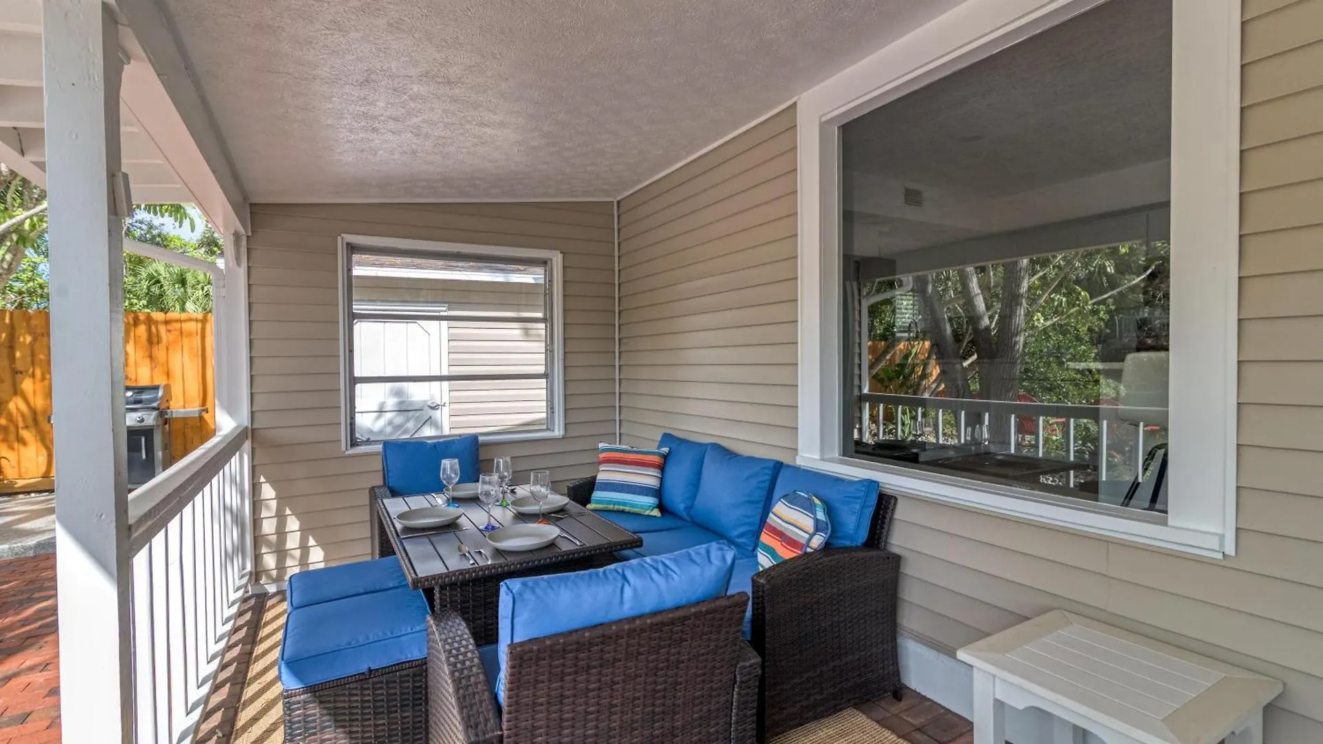 Bay Breeze - 1713 Holiday home *