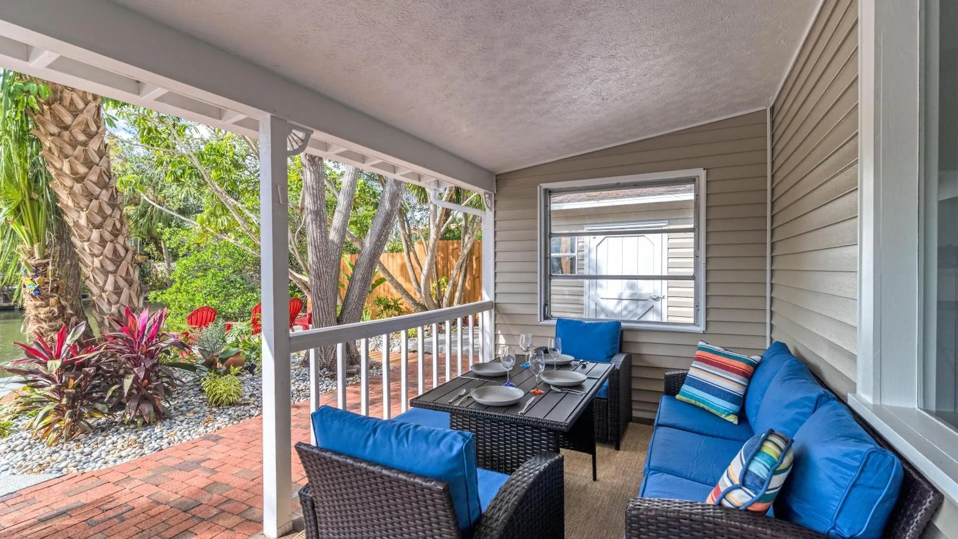 Bay Breeze - 1713 Holiday home