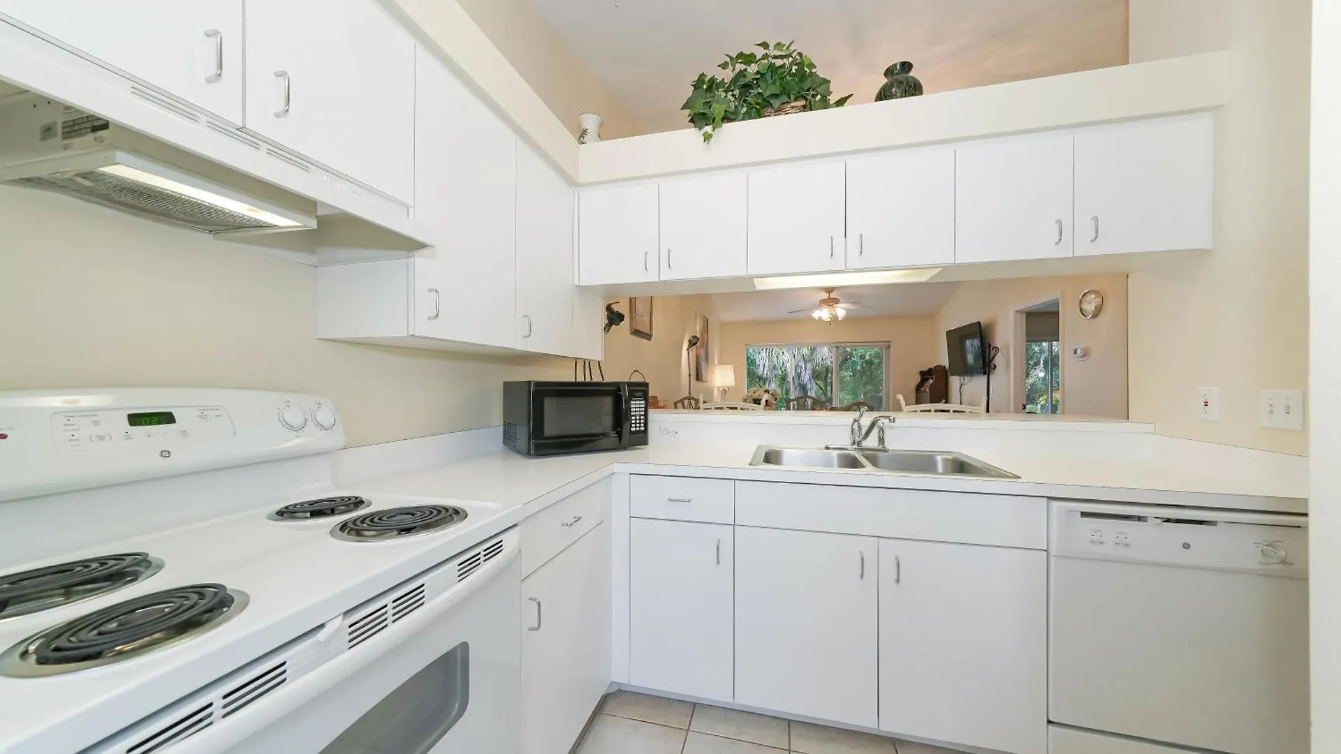 Close To Beaches, Downtown, Restaurants & Parks! Appartamento *