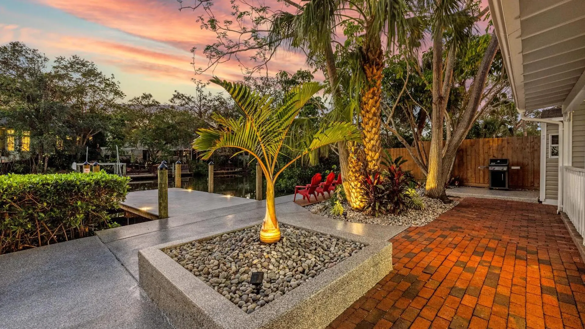 Bay Breeze - 1713 Holiday home
