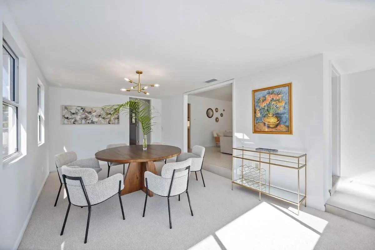 Tranquil Gem * Sarasota