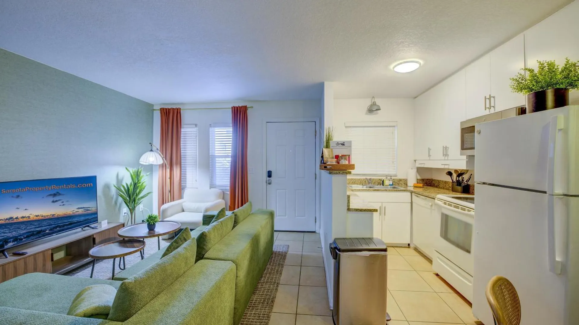 Cozy Retreat Close To Hospital *