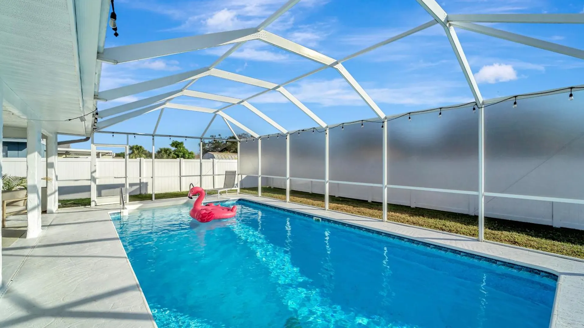 The Posh Flamingo * Sarasota