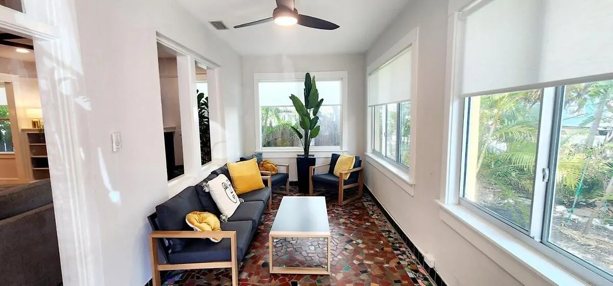 Gem In Laurel Park, Newly Remodeled, Near Downtown