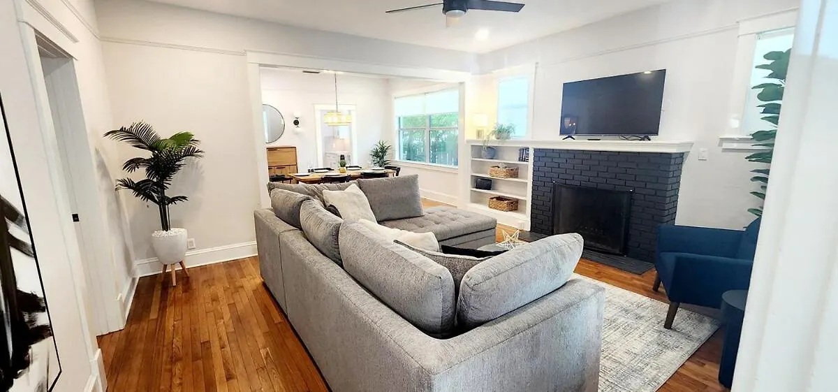Gem In Laurel Park, Newly Remodeled, Near Downtown Sarasota