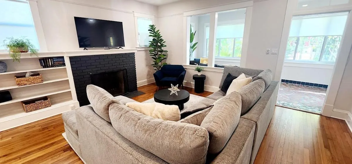 Gem In Laurel Park, Newly Remodeled, Near Downtown Sarasota
