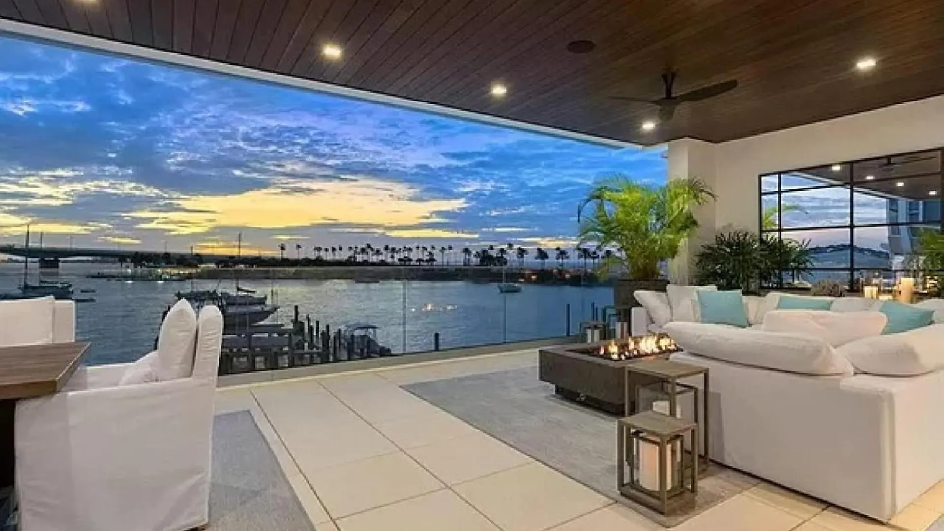 Apartment Modern Waterfront In Sarasota