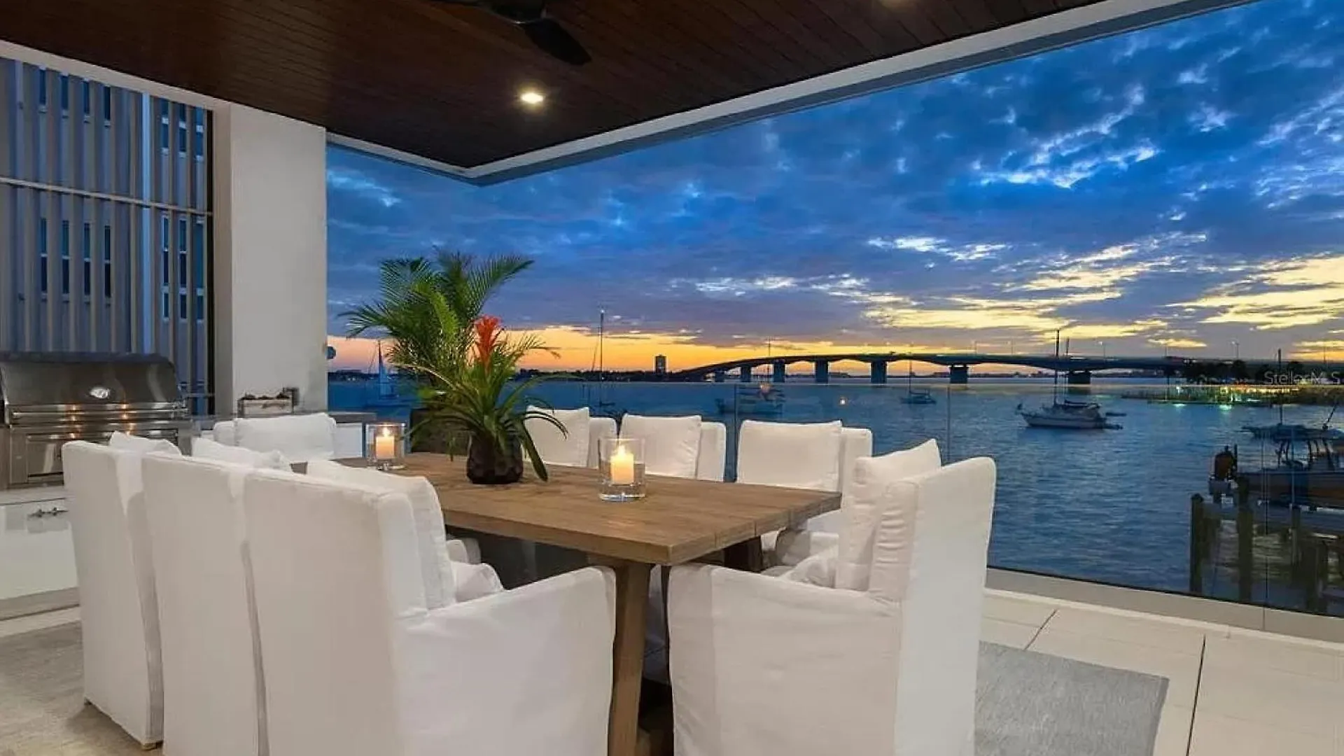 Apartment Modern Waterfront In Sarasota