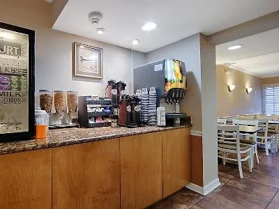 Hotel Baymont By Wyndham Sarasota