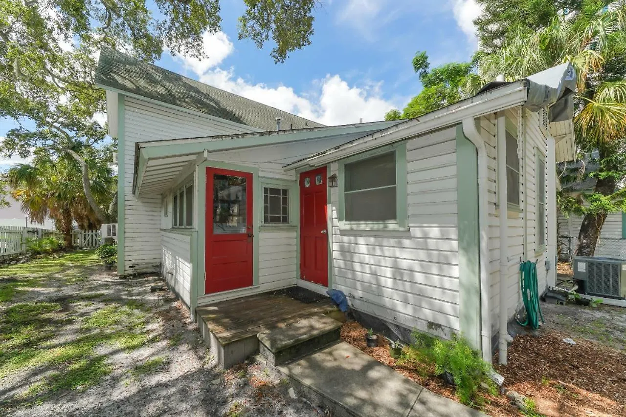 Historic In Downtown, Built In 1911 * Sarasota