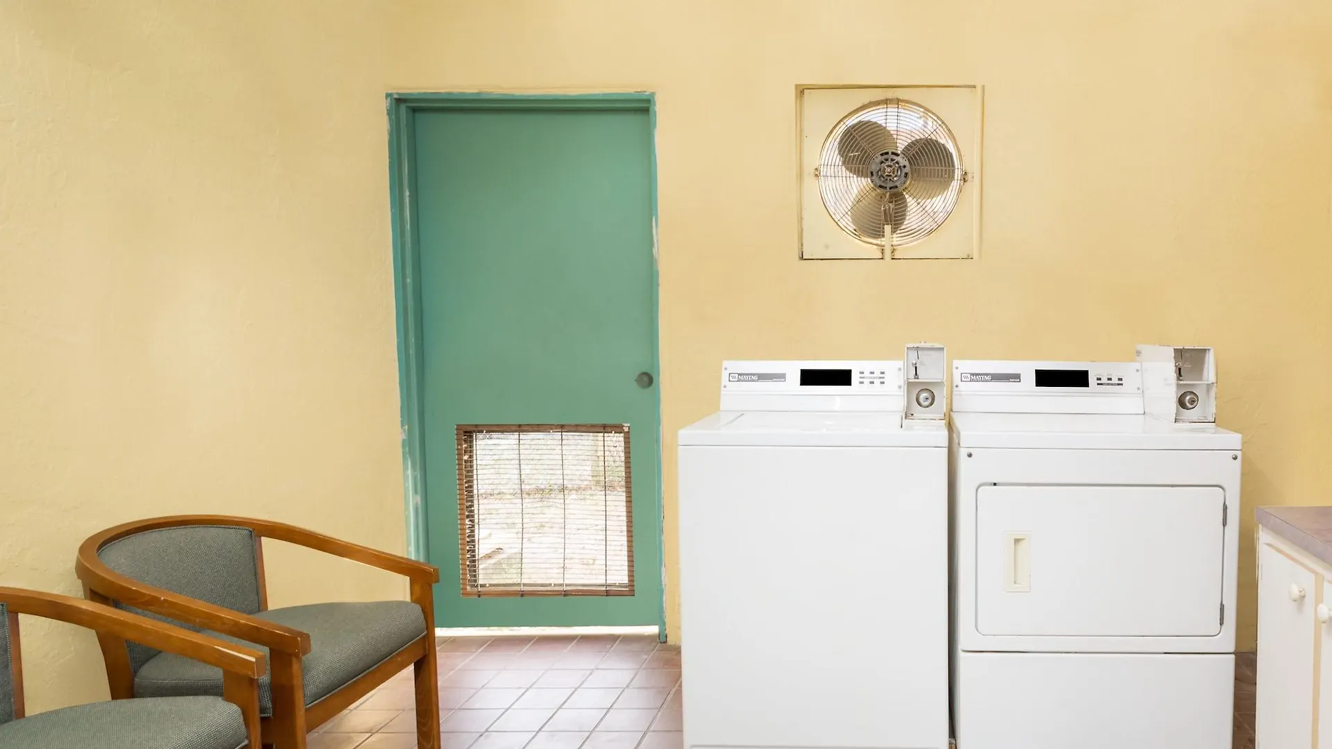 Super 8 By Wyndham Sarasota Near Siesta Key Motel 2*