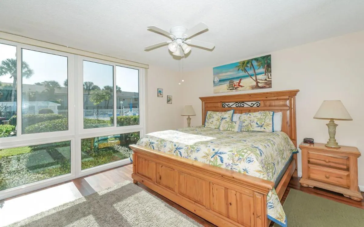 King Bed - Walk To St. Armand's Circle And Lido Beach In Minutes! Apartment Sarasota