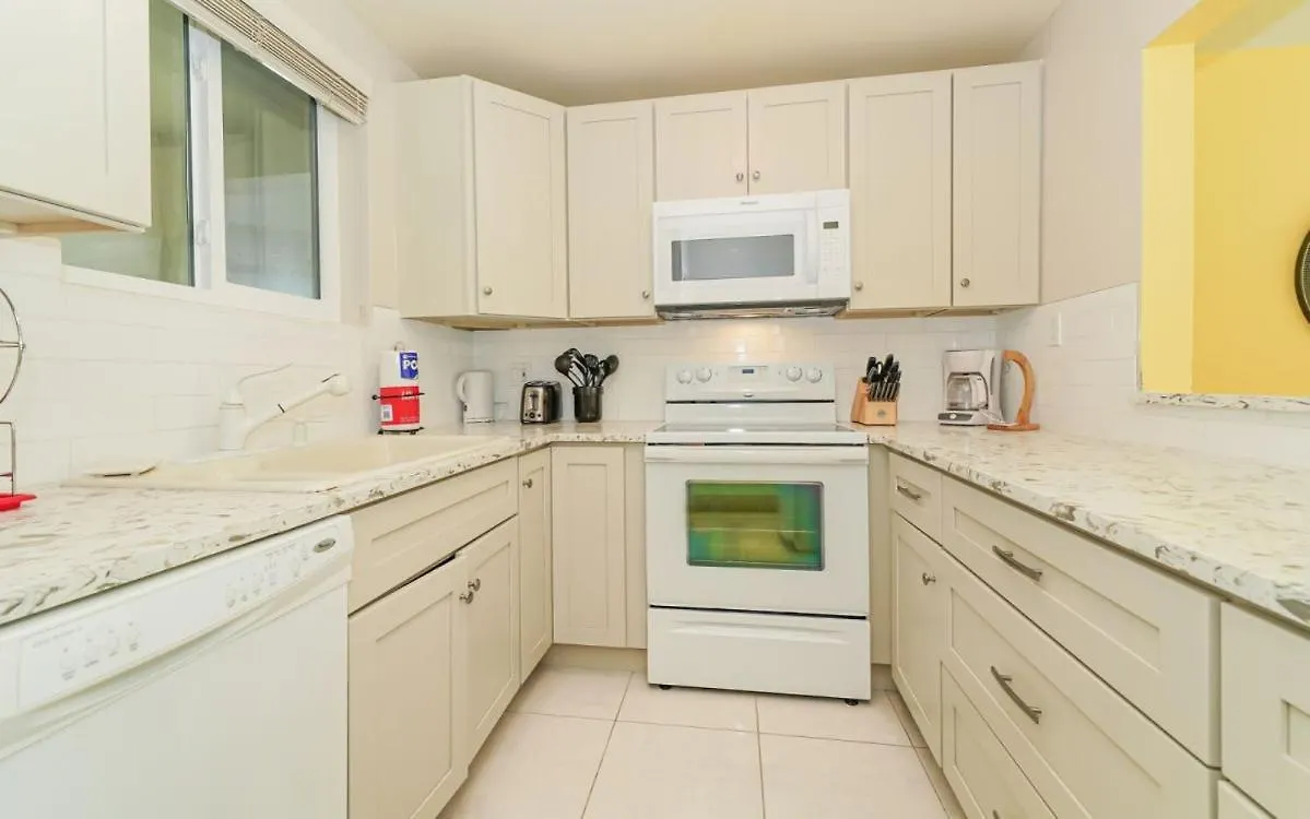 King Bed - Walk To St. Armand's Circle And Lido Beach In Minutes! Sarasota