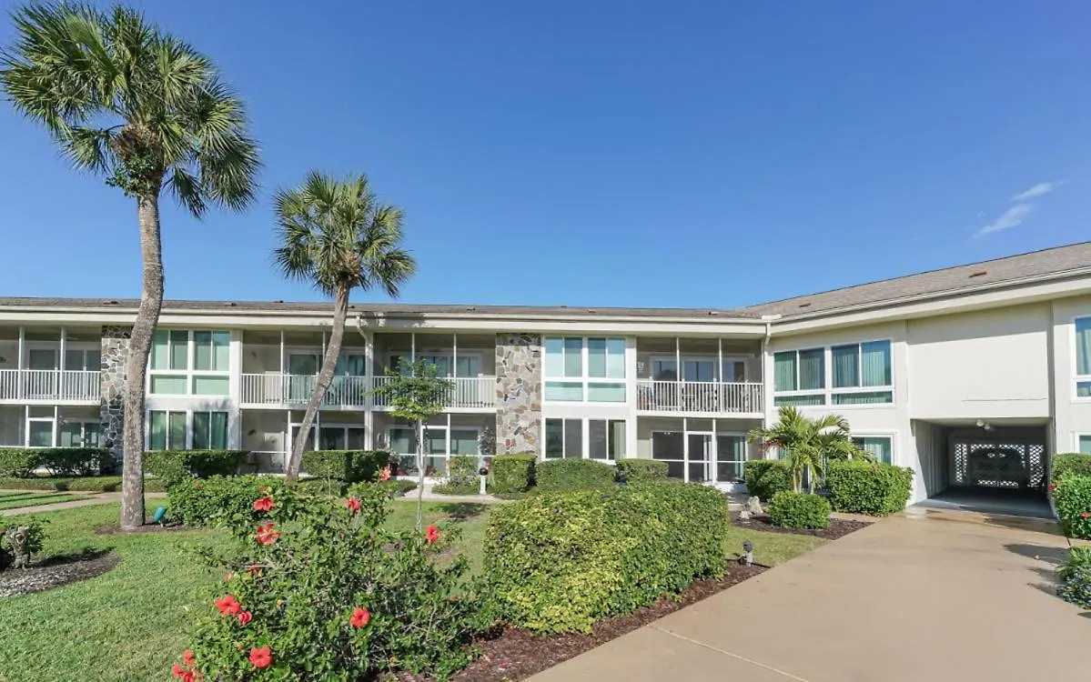 Apartment King Bed - Walk To St. Armand's Circle And Lido Beach In Minutes!