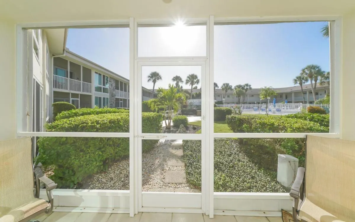 King Bed - Walk To St. Armand's Circle And Lido Beach In Minutes! Apartment