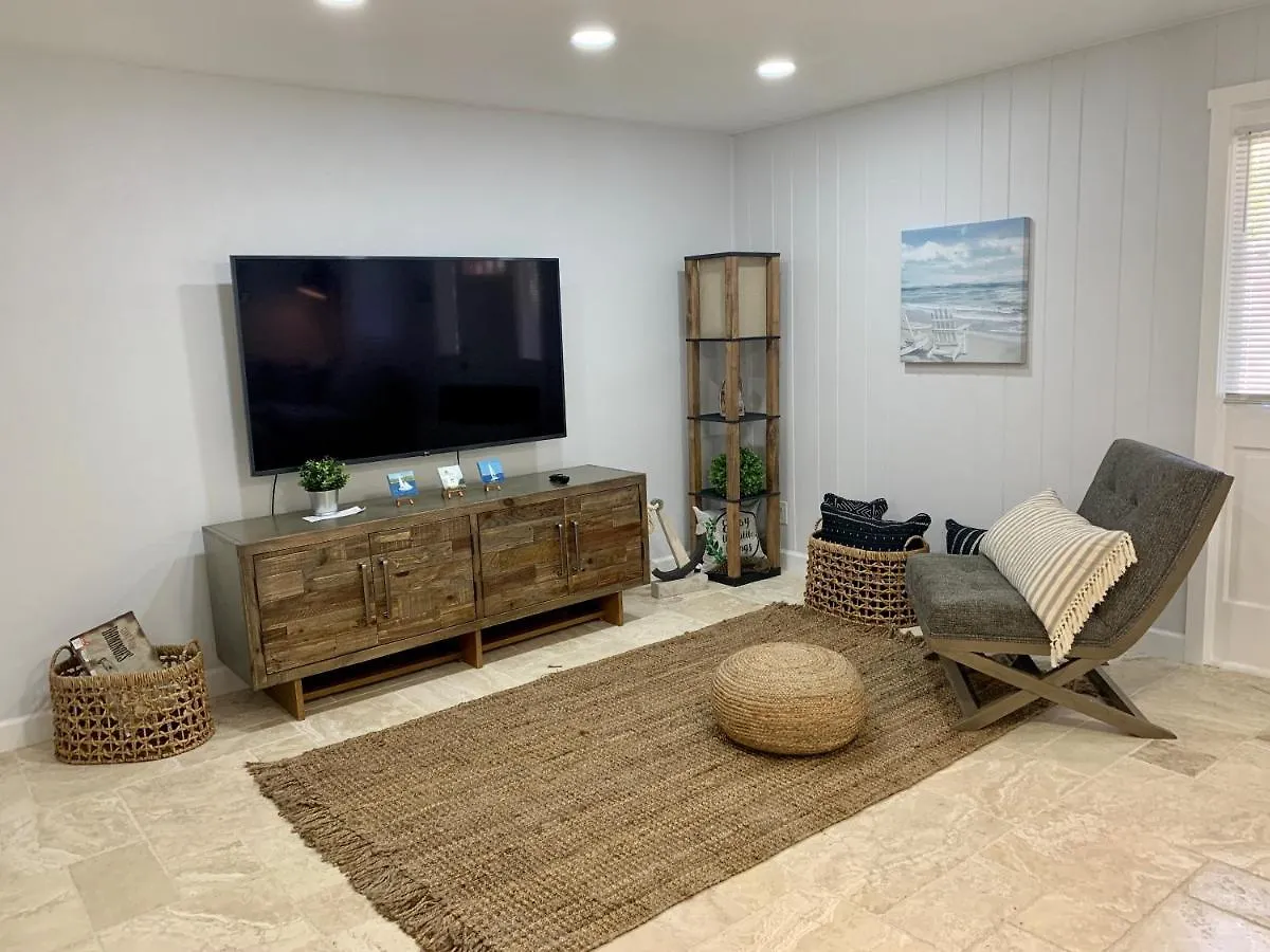 Modern Coastal Near Siesta Key And Downtown * Sarasota