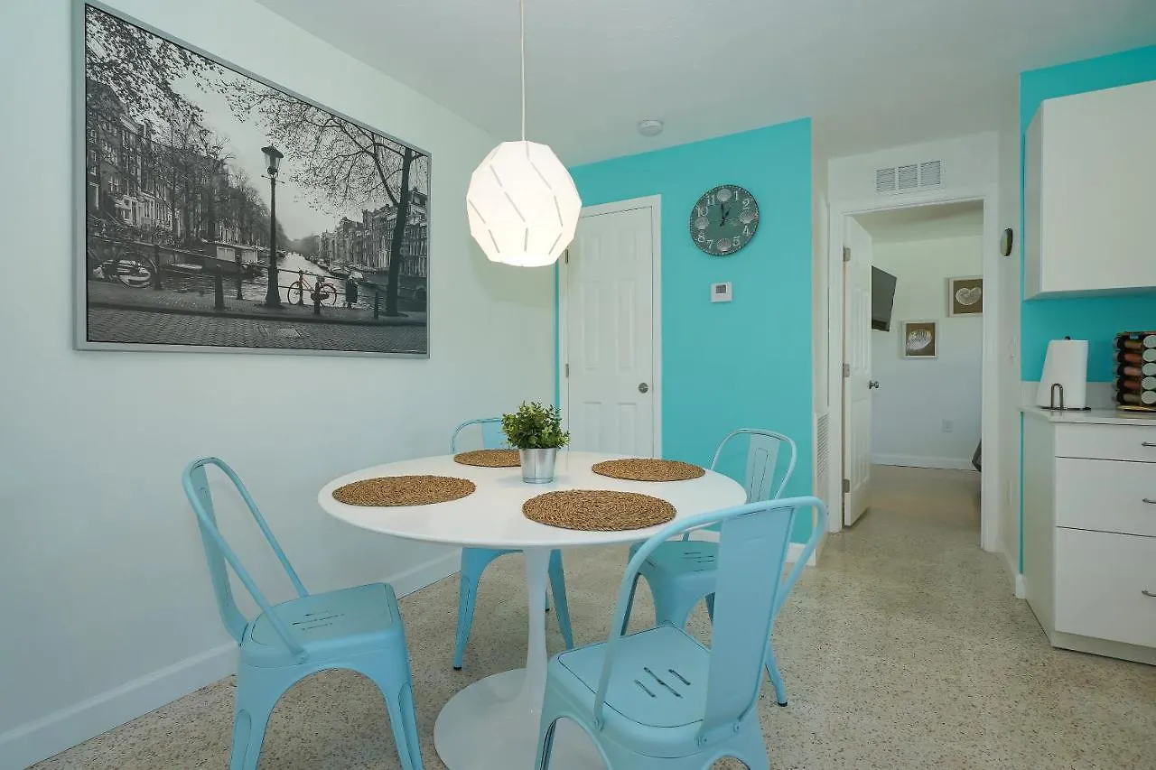 Modern & Fresh - Less Than 3 Miles To The Beach! Sarasota