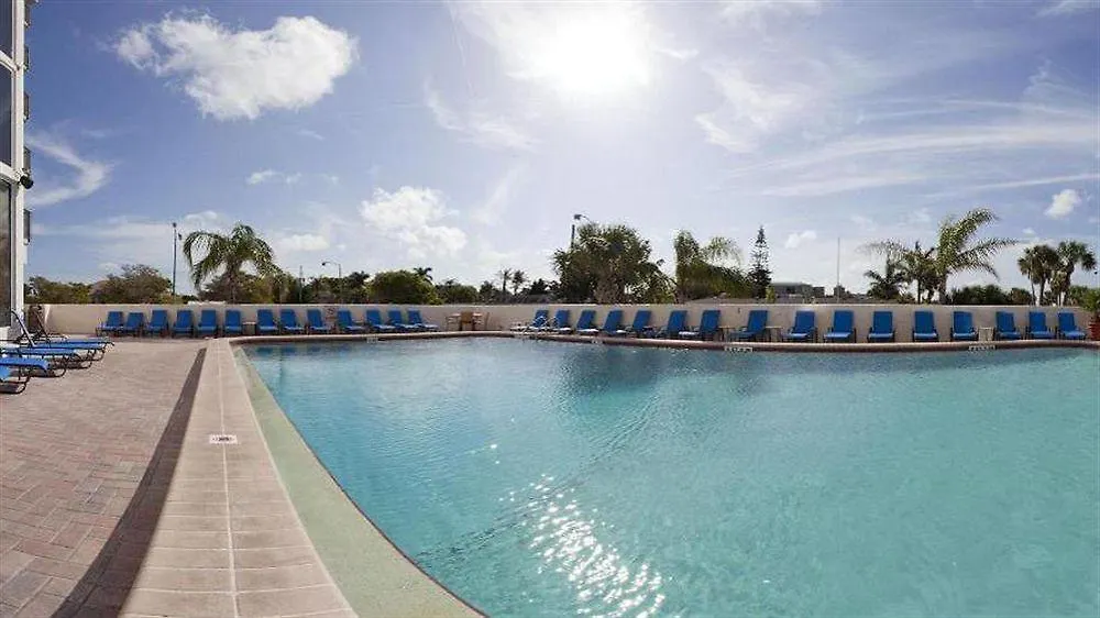 Cirque St Armands Beachside Resort