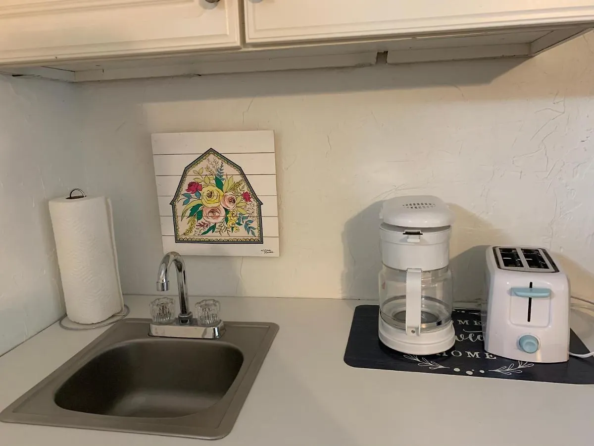 Cozy Only 10 Minutes By Car Of Siesta Key Apartment