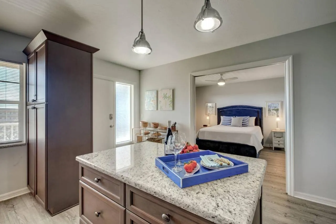 Bay Tree Side Sarasota