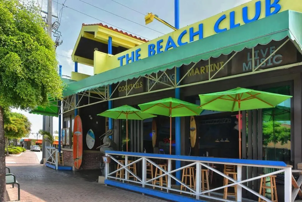 Siesta Key Village-suite #1: A Block To The Beach! Apartment