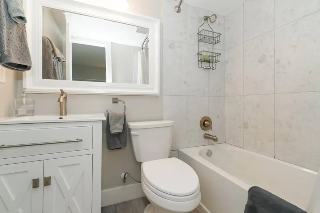 Apartment Siesta Key Village-suite #3: A Block To The Beach!