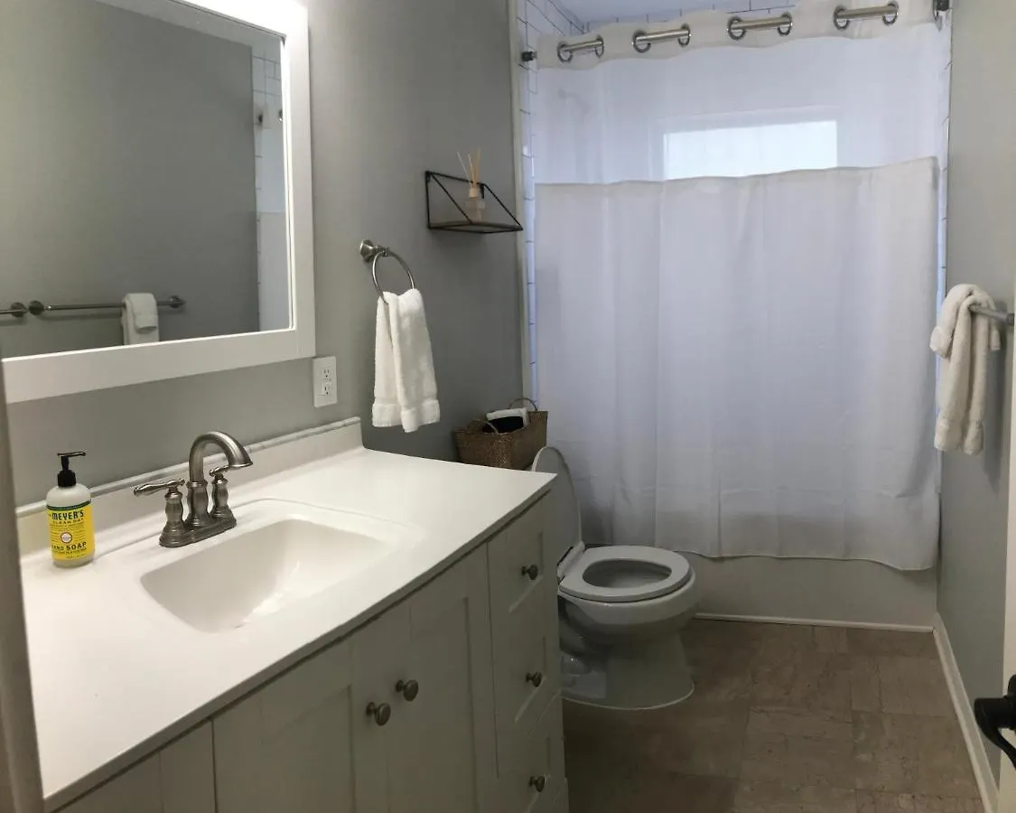 Boho Vibe 3b/2b Centrally Located Alta Vista Holiday home