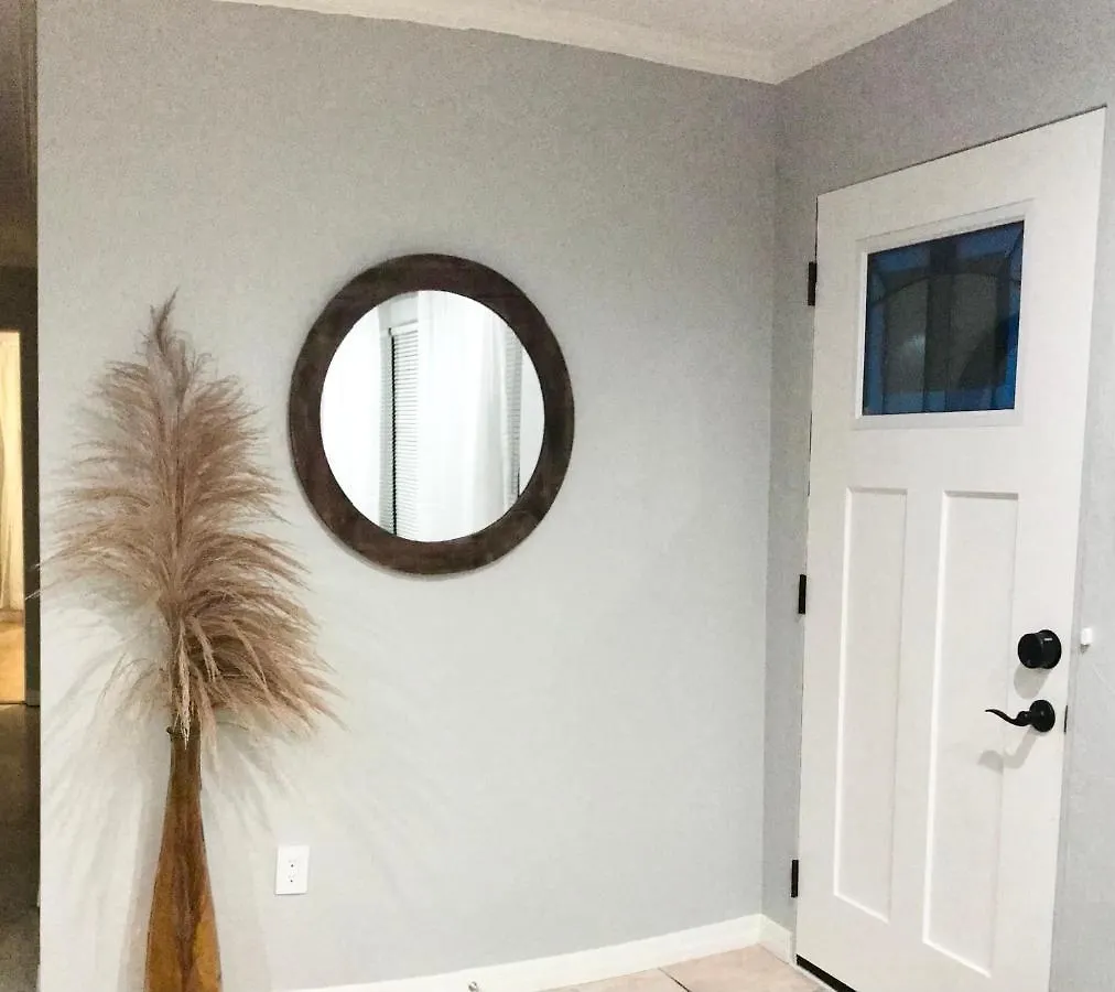 Boho Vibe 3b/2b Centrally Located Alta Vista Holiday home Sarasota