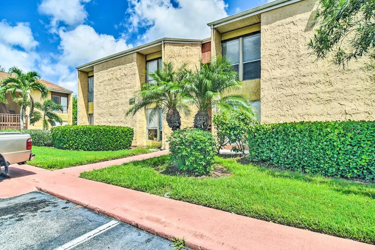 Apartment Escape About 4 Mi To Siesta Key Beach! *