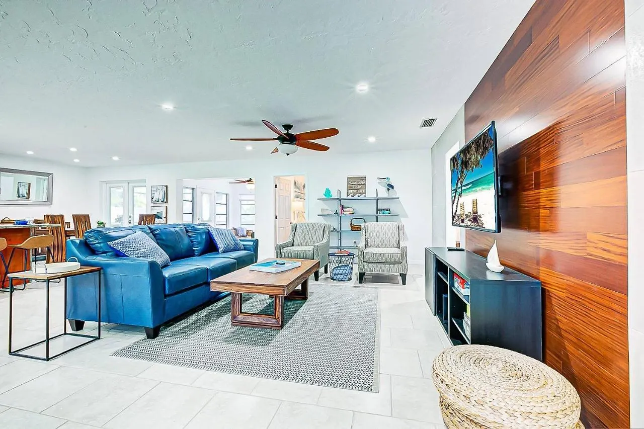 Temporary Sanity Holiday home Sarasota