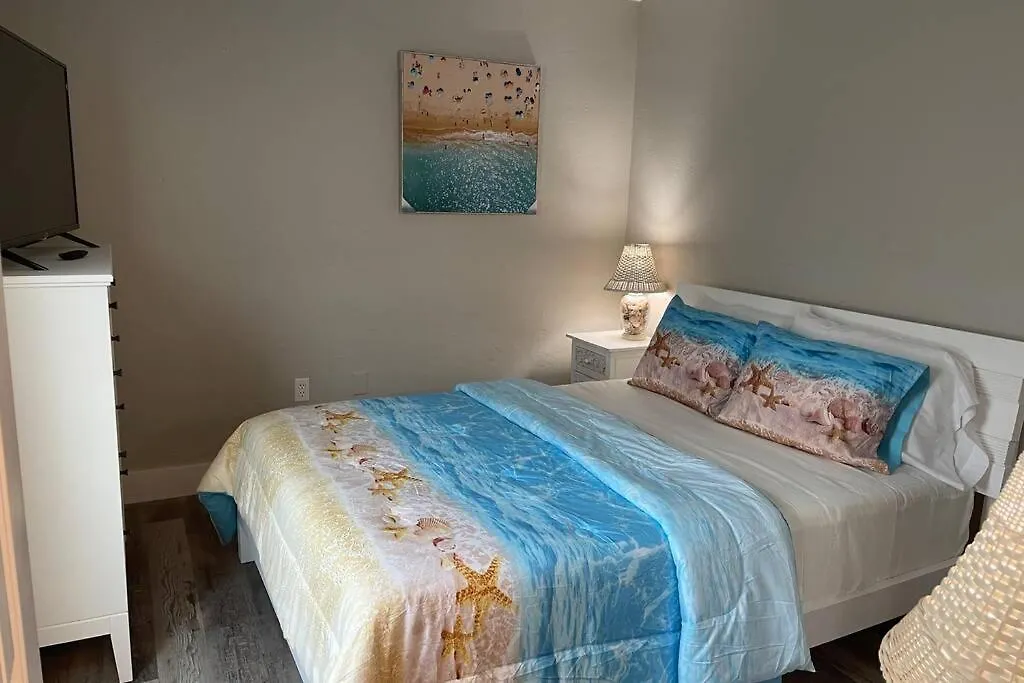 Apartamento Siesta Key Village-suite #4: A Block To The Beach! *