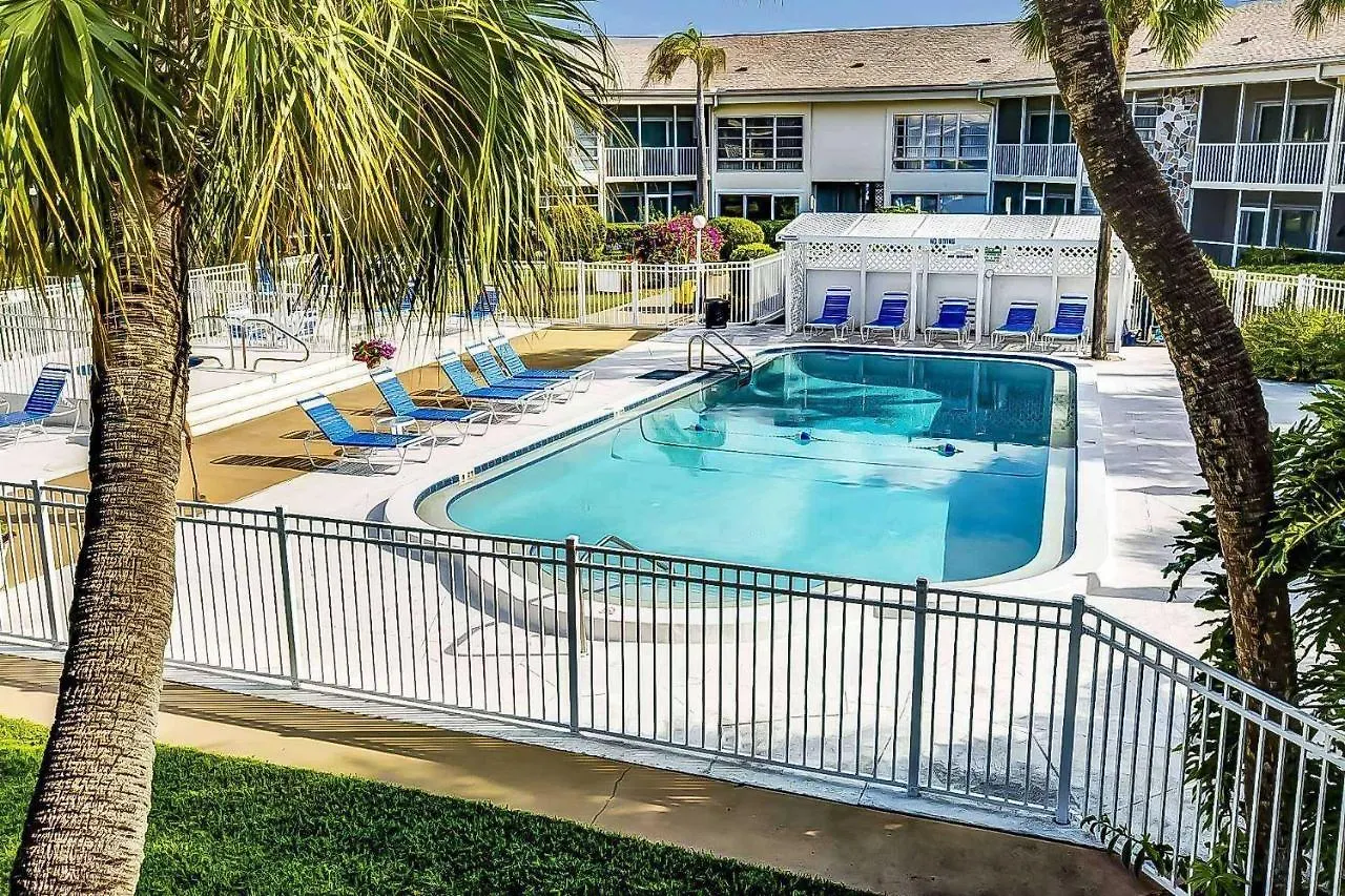 Kingston Arms, 2nd Floor, Walk To Holiday home Sarasota