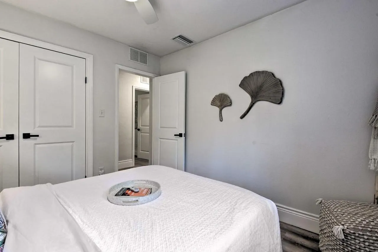Holiday home The Melrose With Large Private Lanai *