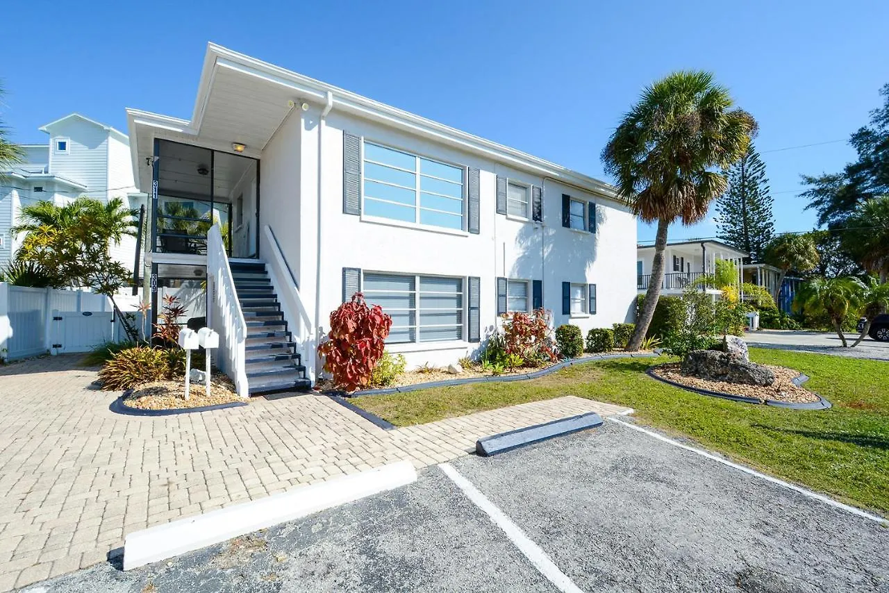 Canal 311 - Right In Siesta Key Village! * Sarasota